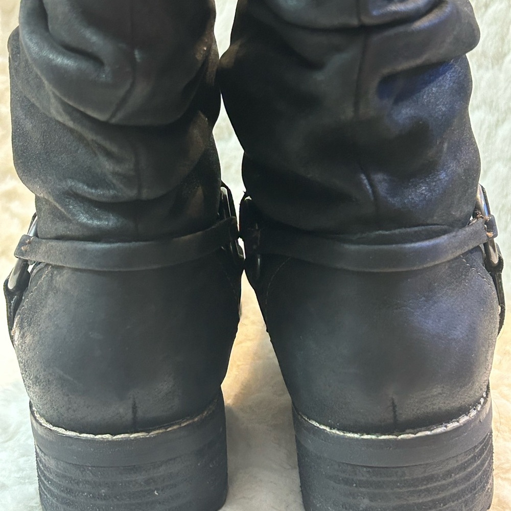 Sofft black leather western slouchy ankle boots women’s size 7.5M - Picture 9 of 12